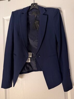 BCBGMaxAzria Navy Tailored Single-Button Blazer.